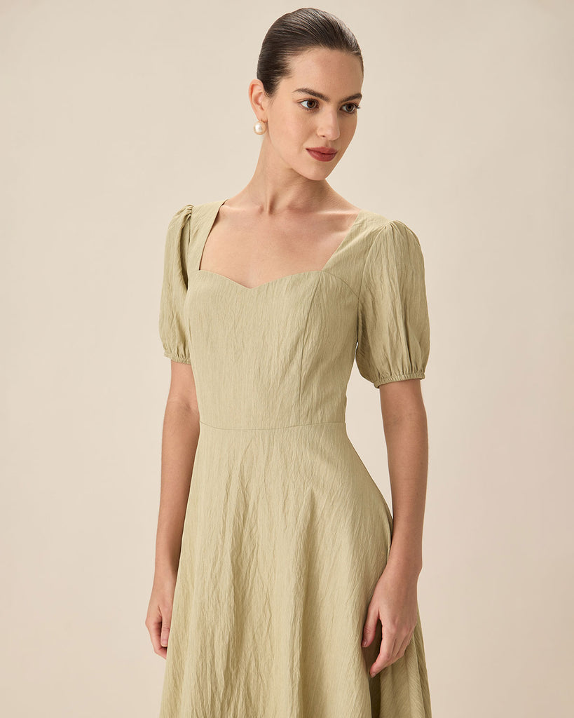 Green Sweetheart Neck Shirred Midi Dress